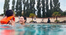 Piscine extérieure à Center Parcs De Eemhof