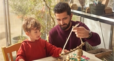 Atelier : guirlande de nourriture pour oiseaux à Center Parcs Erperheide
