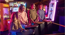 Game town à Center Parcs Les Trois Forêts