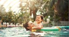Bébés nageurs à Center Parcs De Vossemeren