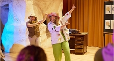 Spectacle de Floris et Bota à Center Parcs Villages Nature Paris